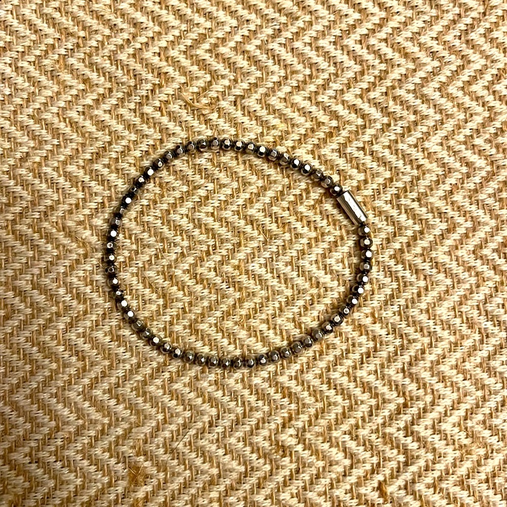 Silpada Charlotte stretch bracelet.